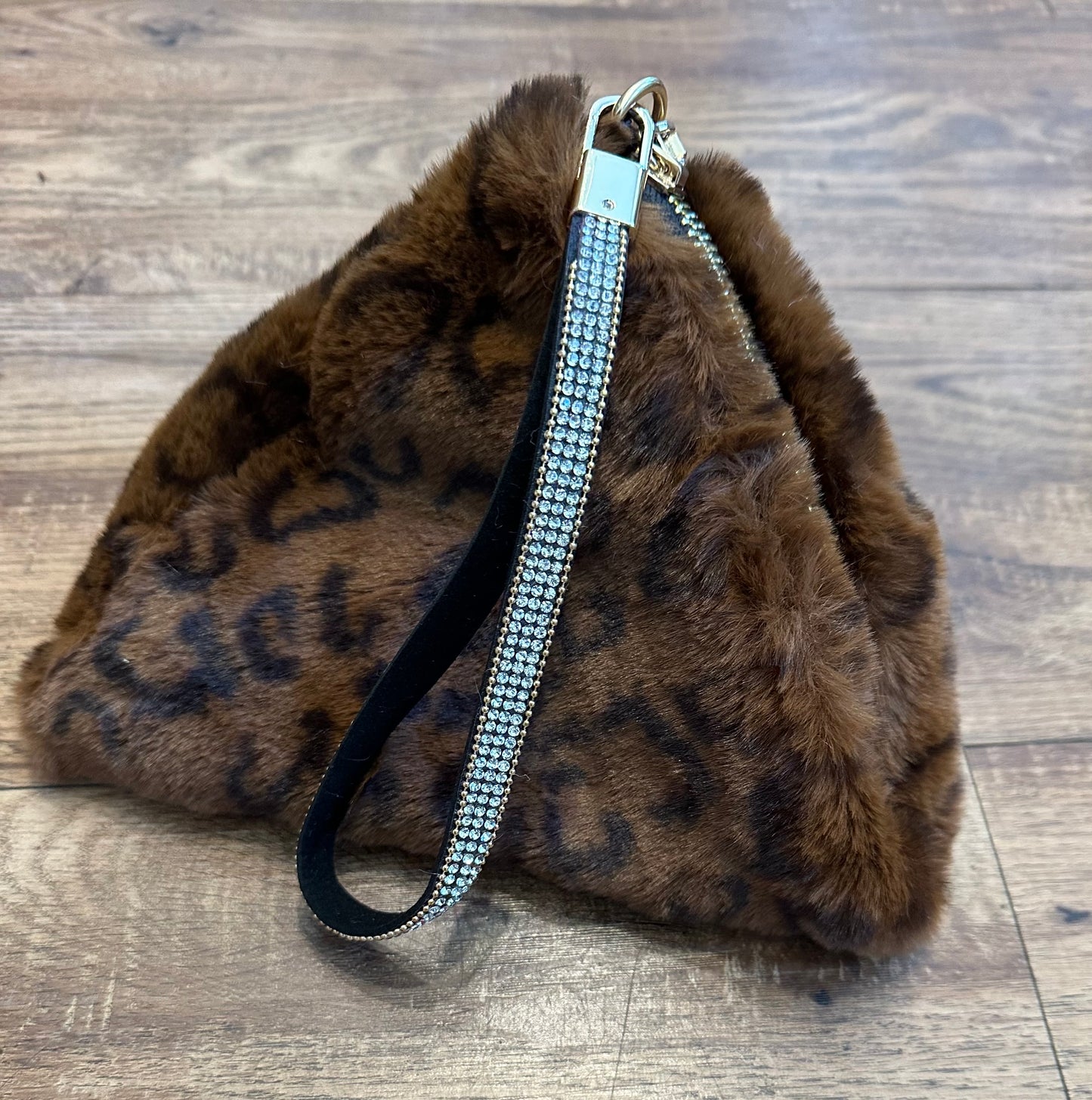 Pouch Purse with Wristlet