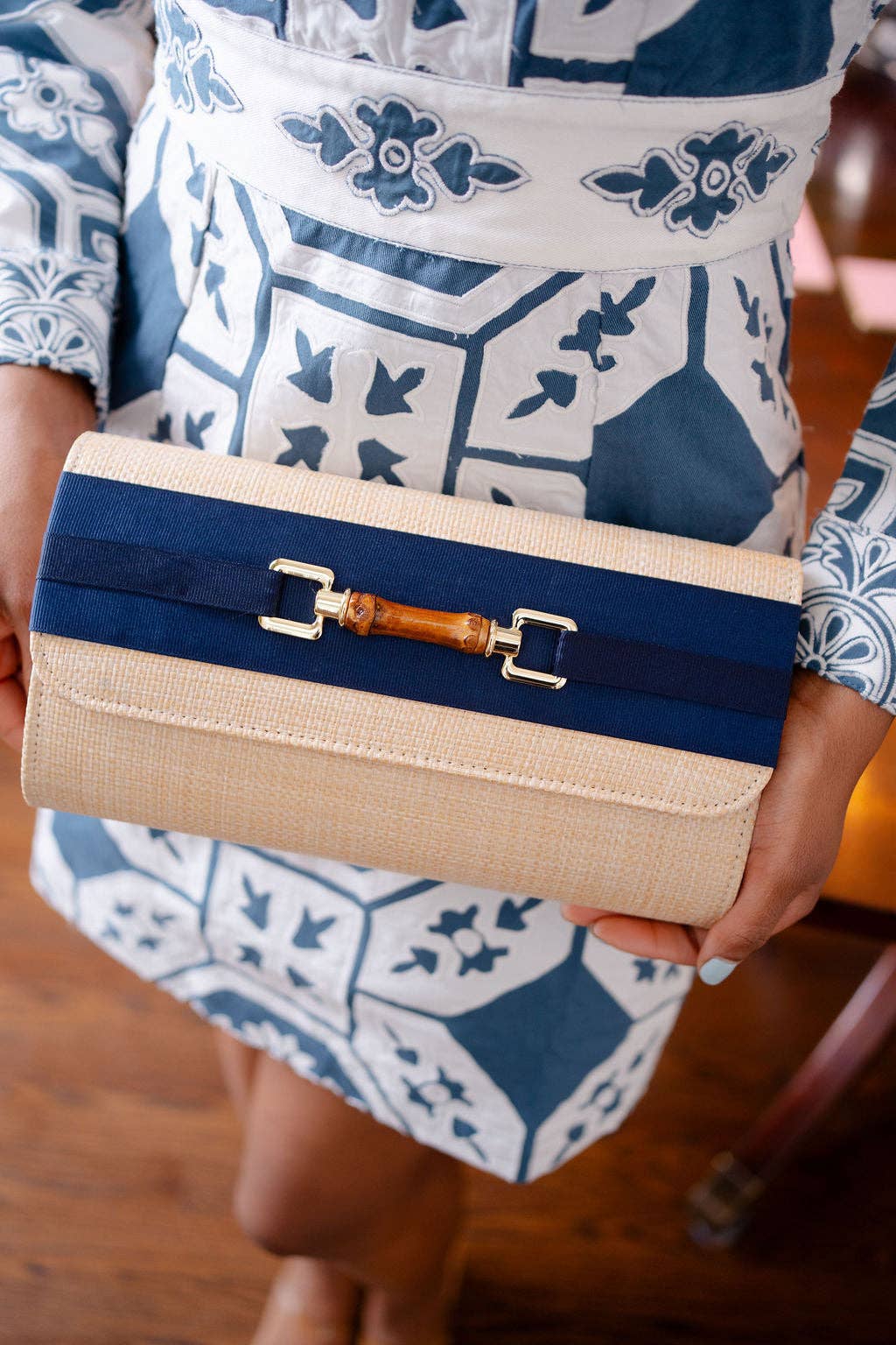 Avery Straw Toggle Bag