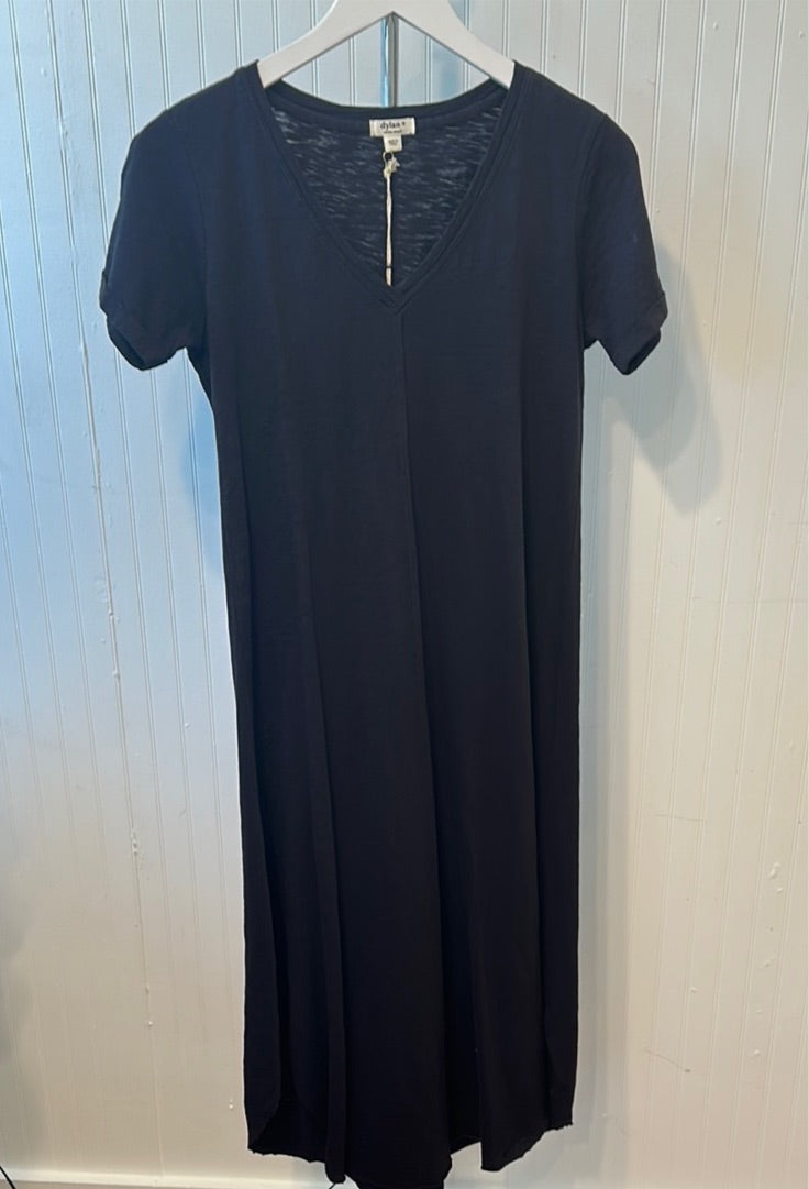 V Tee Midi Dress
