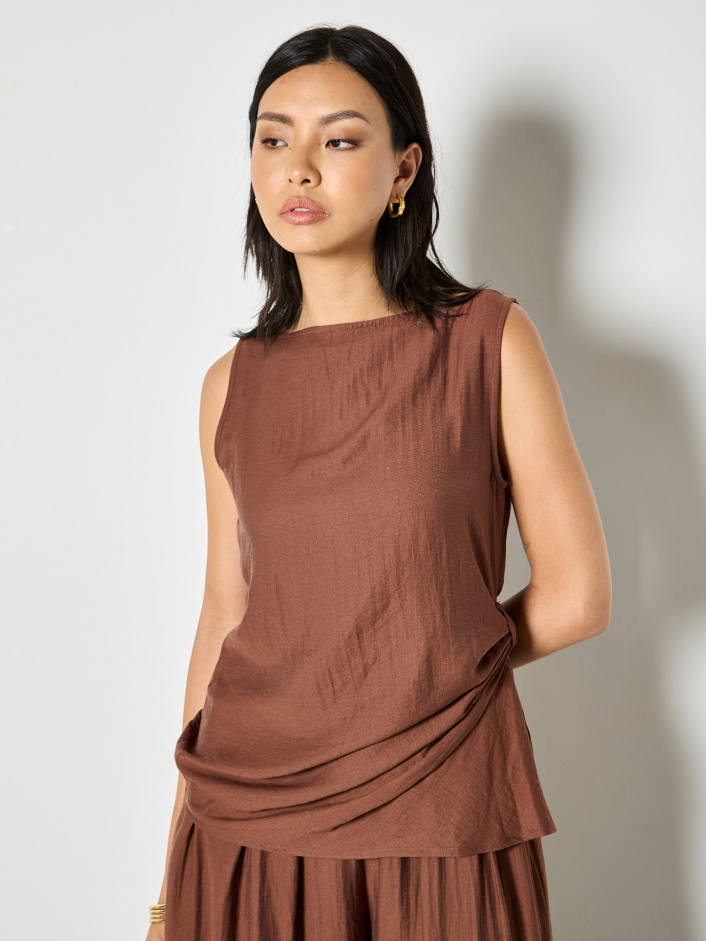 Side Knot Sleeveless Top