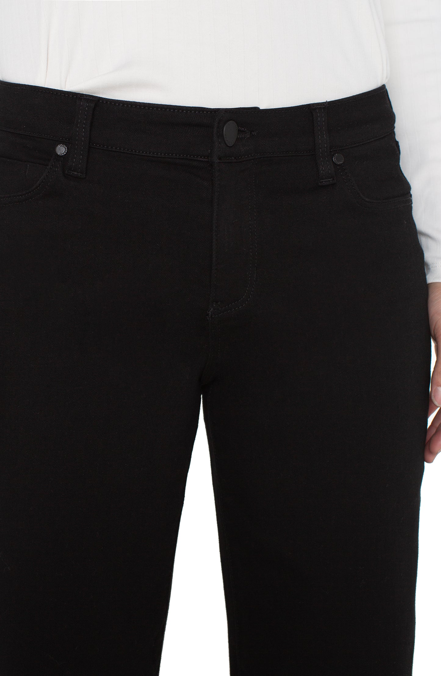 Black Wide Leg Cropped Stride Jeans
