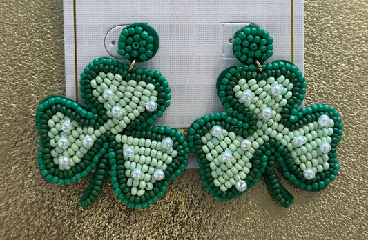 Shamrock Bead and Pearl Earring