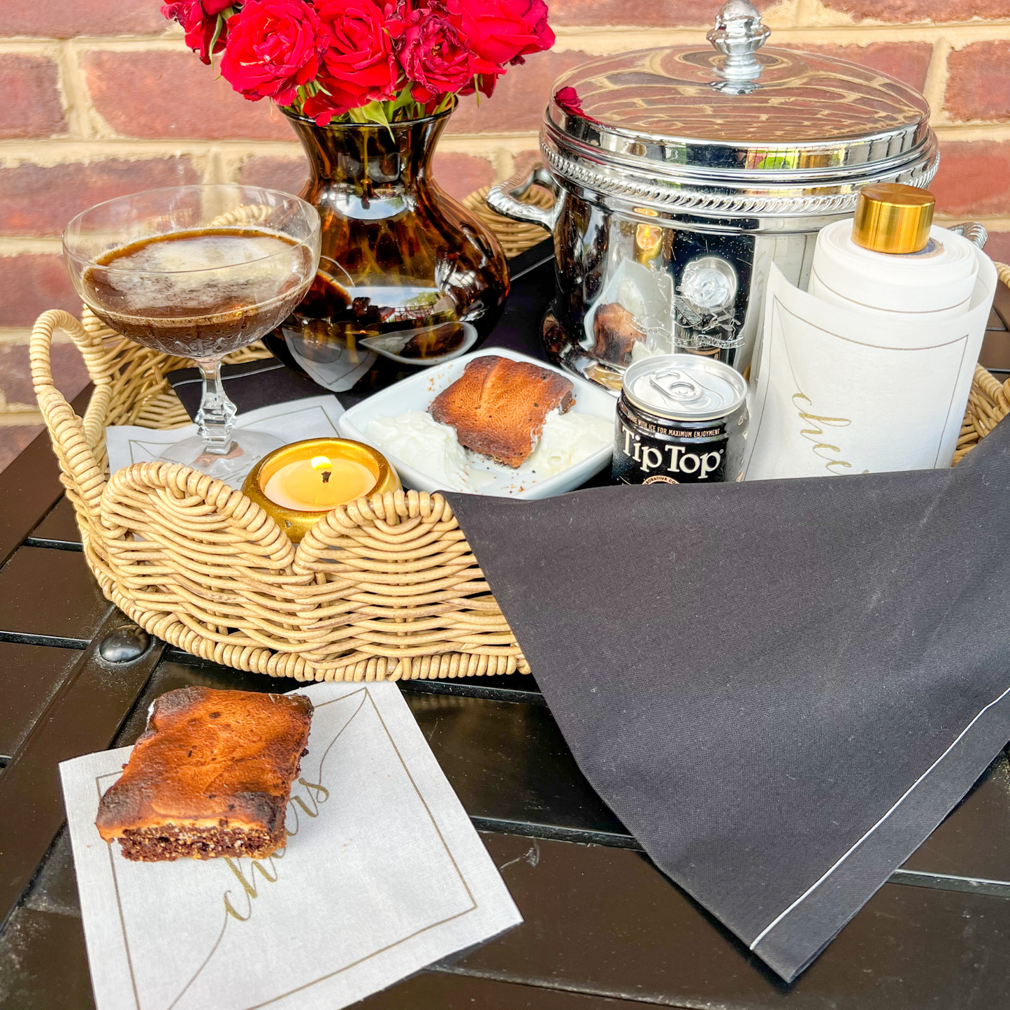 Golden Salute Disposable Cotton Cocktail Napkins