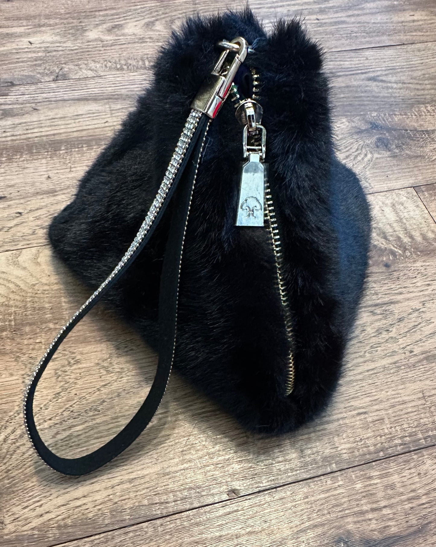 Pouch Purse with Wristlet