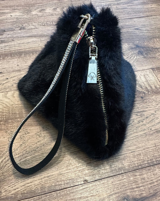 Pouch Purse with Wristlet