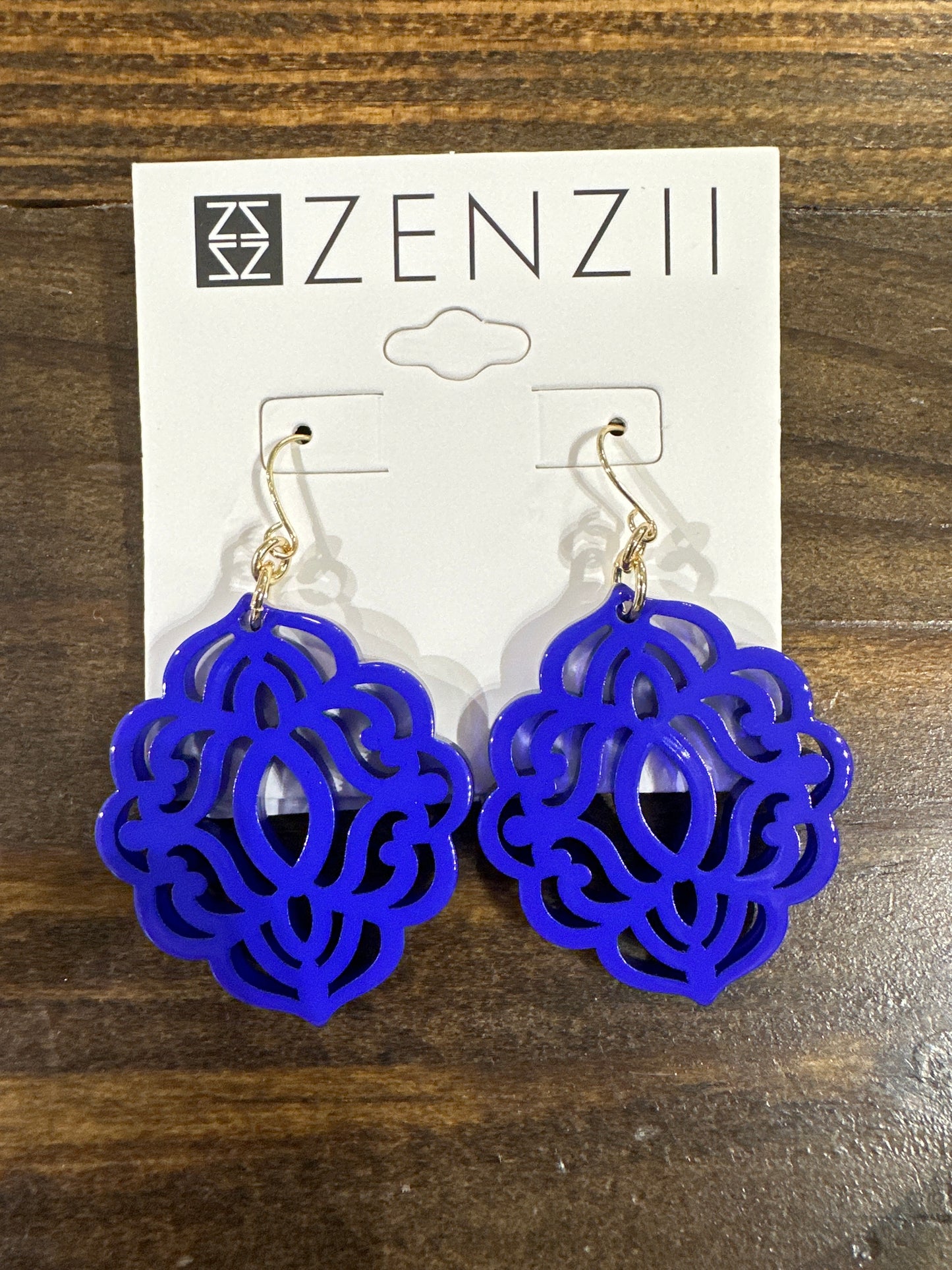 Baroque Resin Cobalt Earring