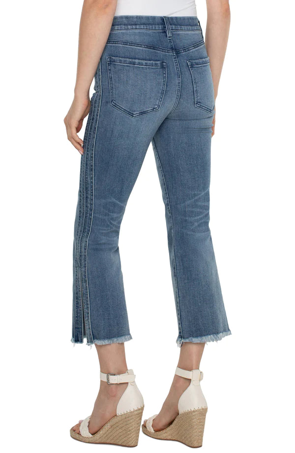 Gia Glider Flare with sideseam jean
