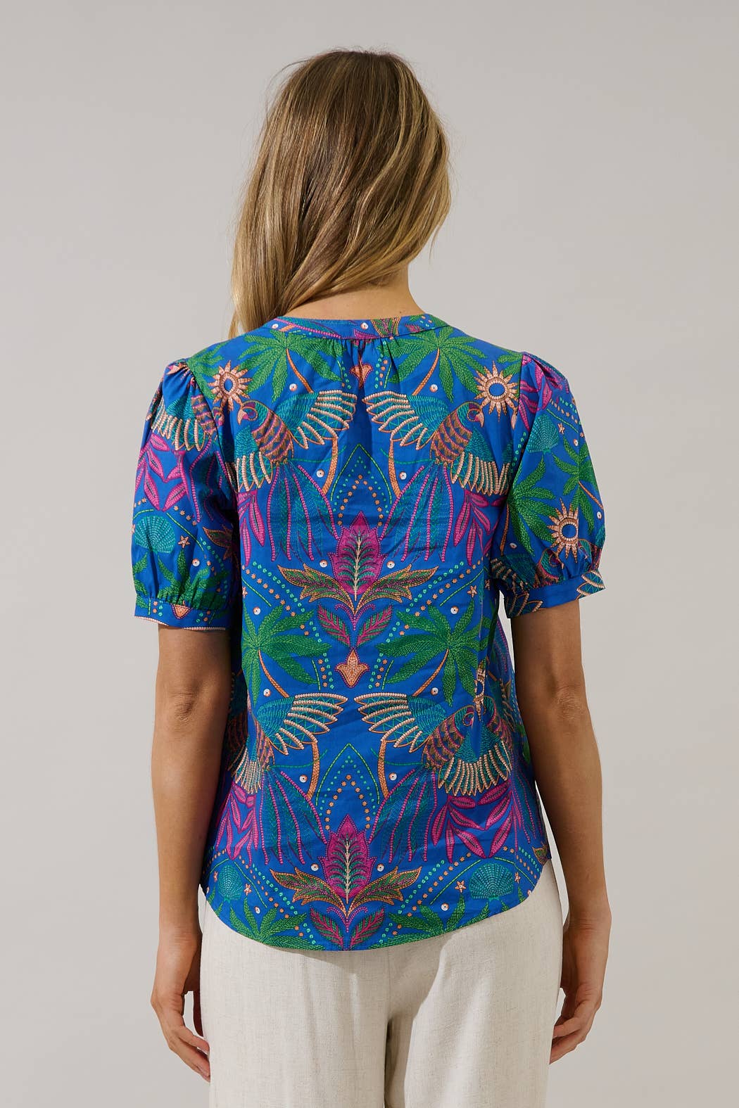 Yori Tropical Neli Split Neck Top