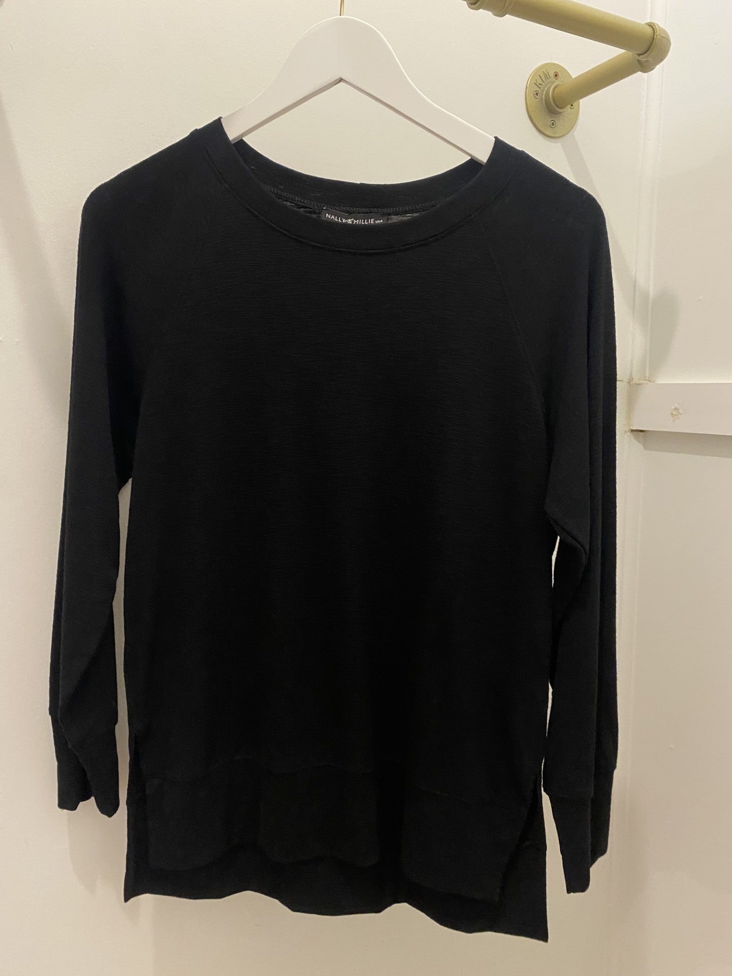 Crew neck Long Sleeve with side slit