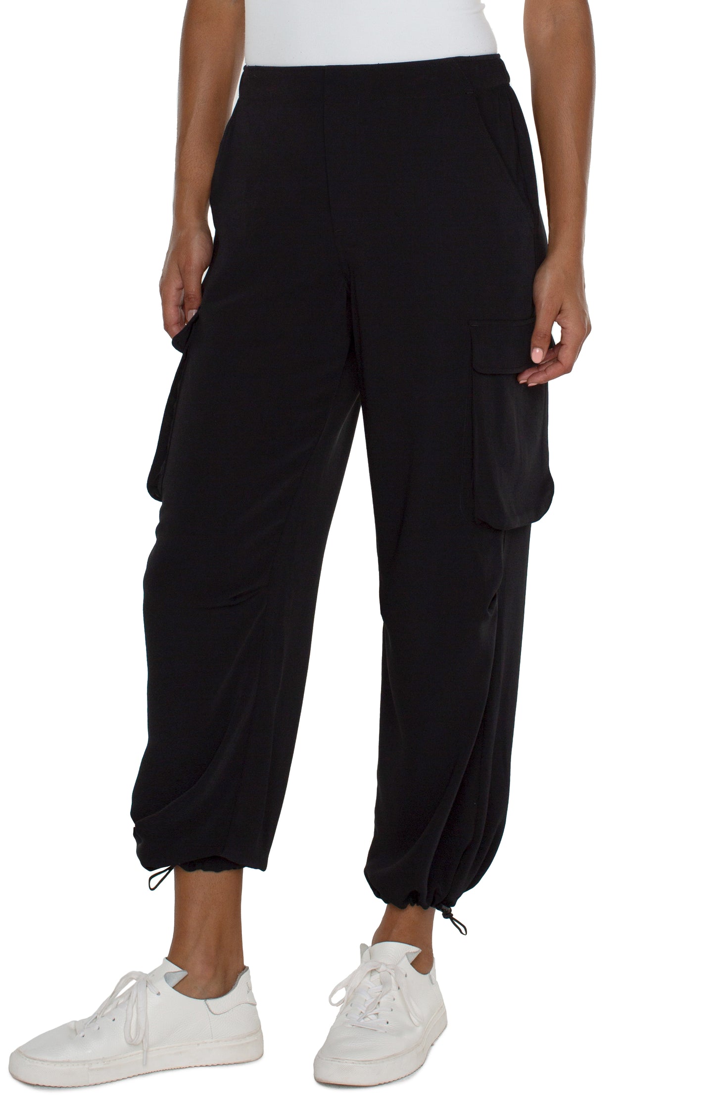 Pull on parachute cargo pants