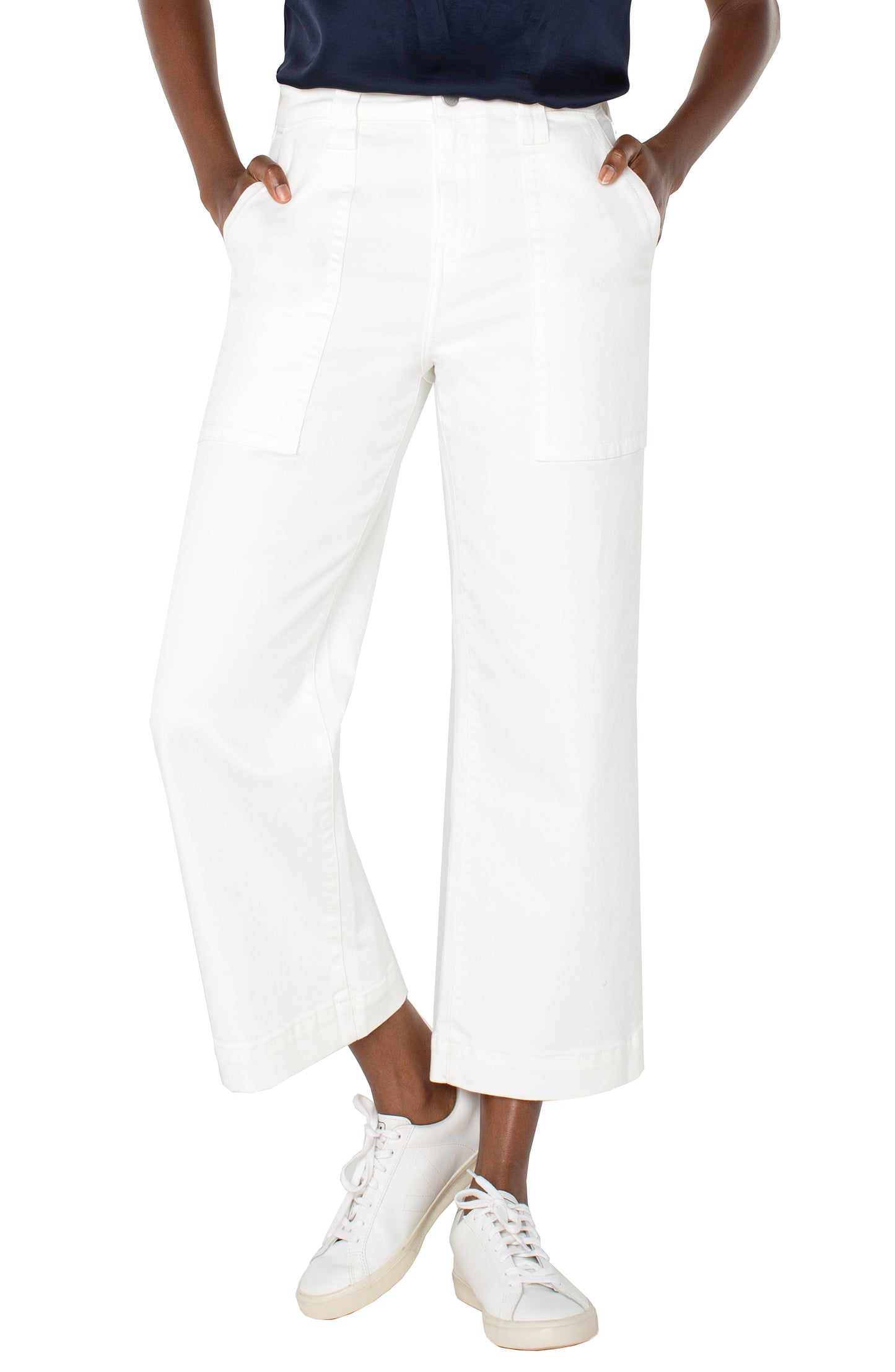 Stride wide leg crop patch pocket