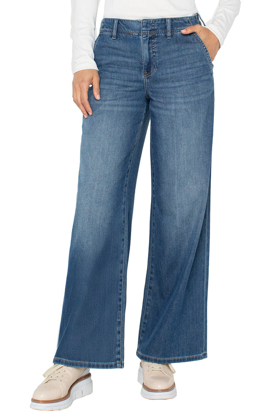 Weekender Wide Leg Jeans