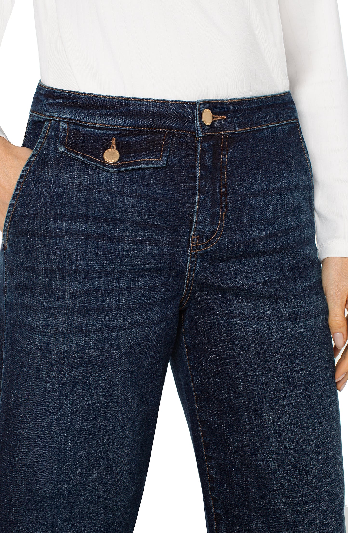Albany Stride Wide Leg Jeans