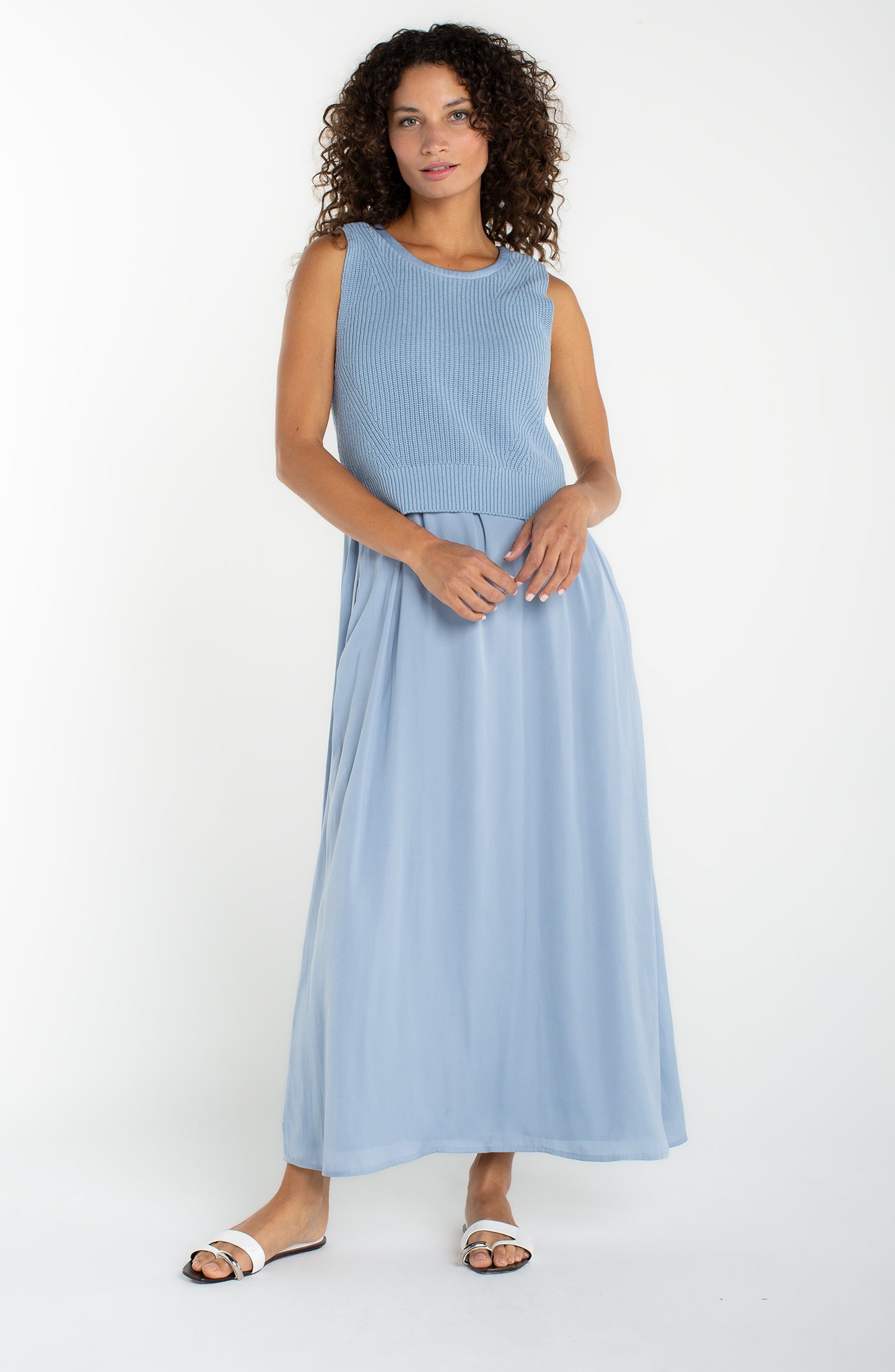 Sleeveless Knit Crew Neck Dress