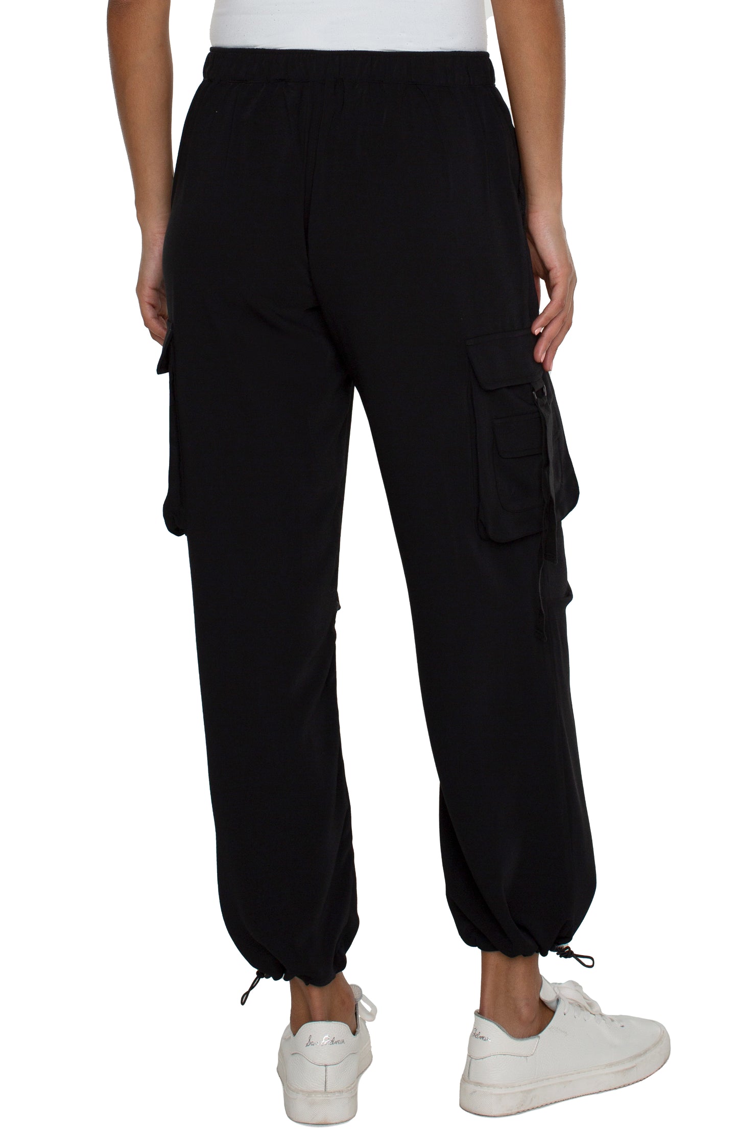 Pull on parachute cargo pants