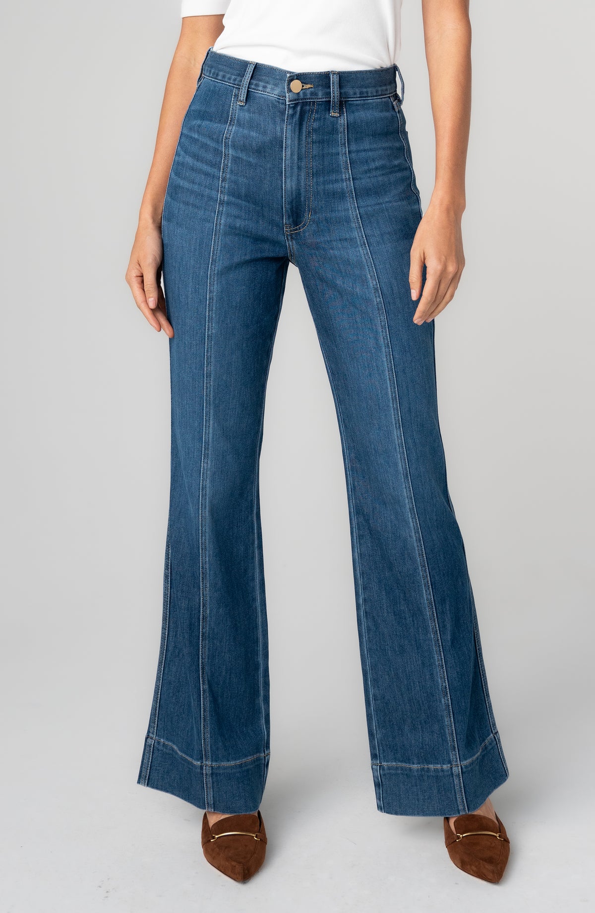 Relaxed Seam Bootcut