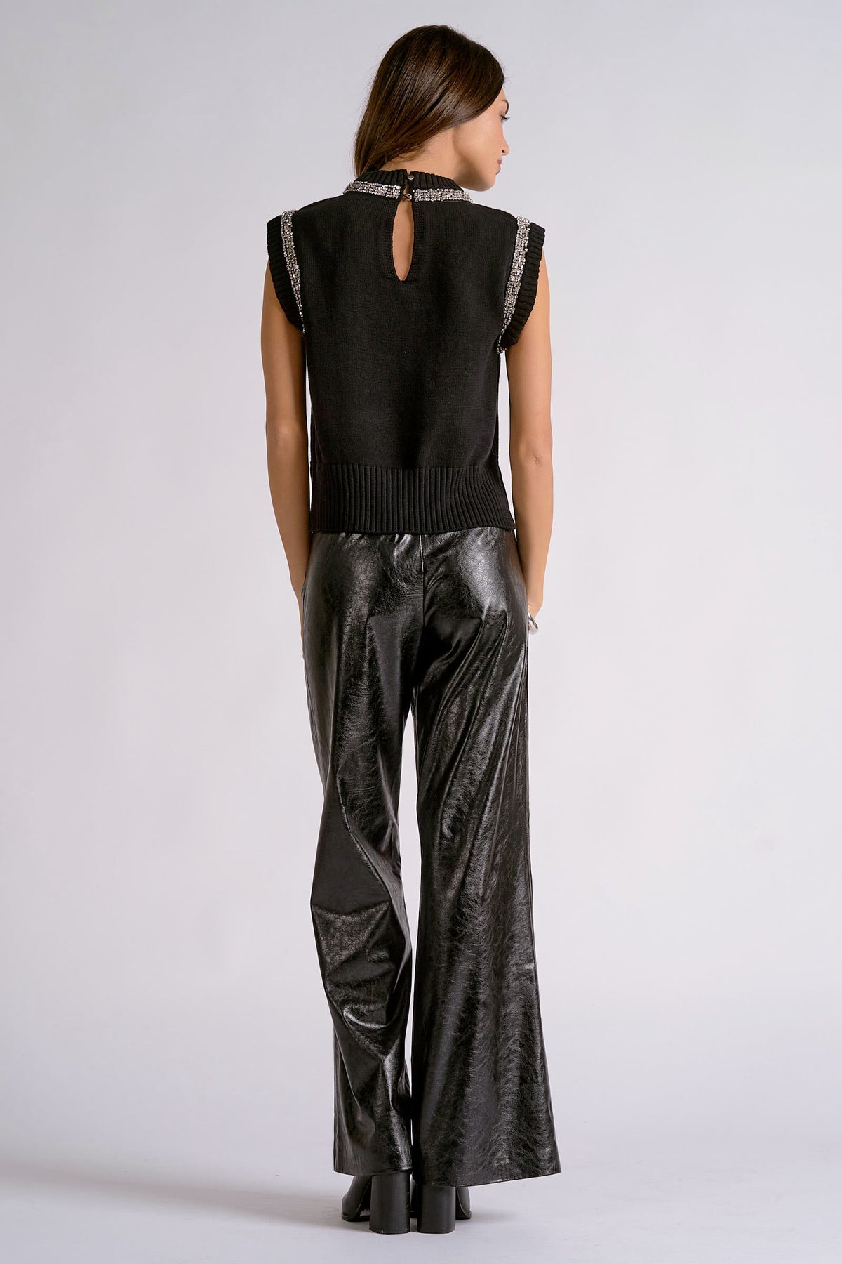 Sleeveless Sweater with Rhinestones
