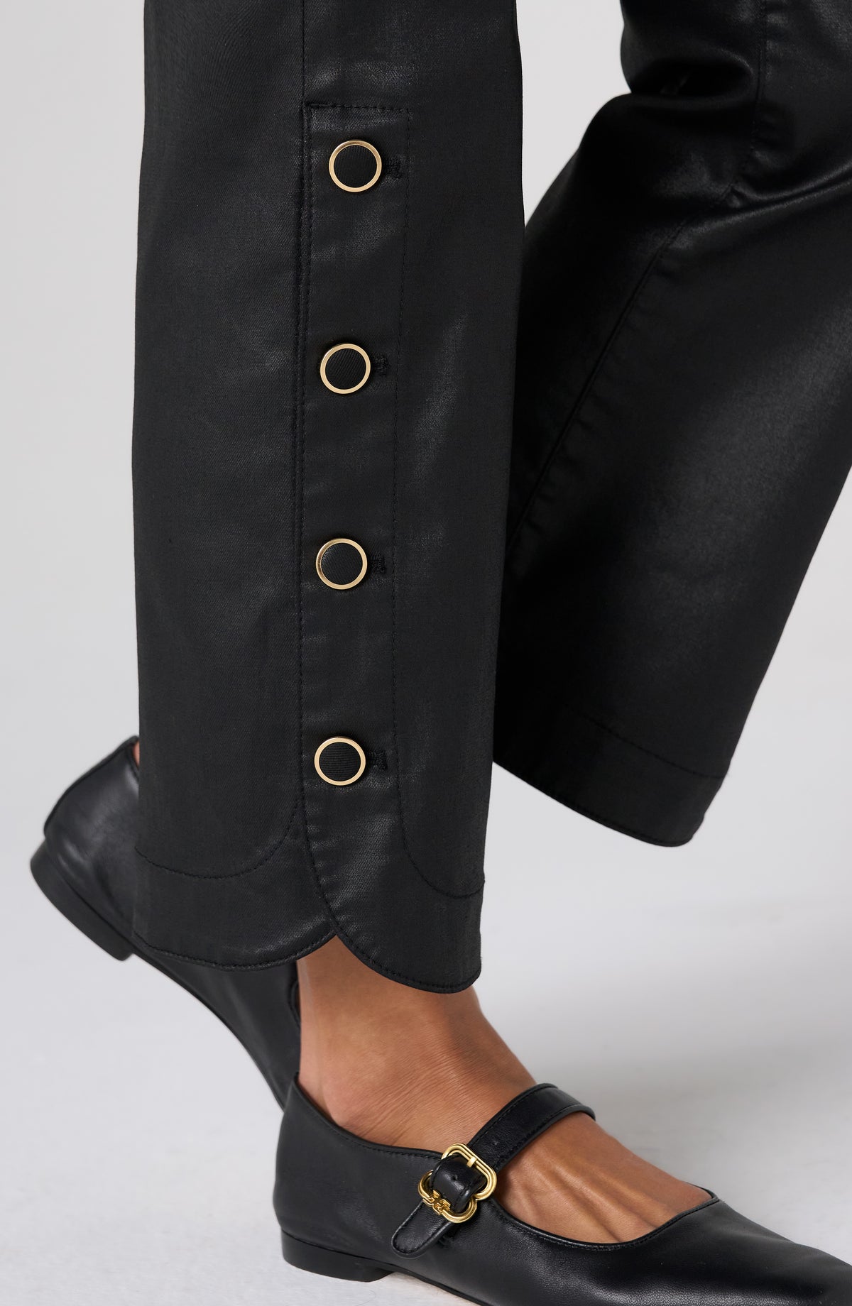 Hannah Crop Flare Buttoned Slit Pants