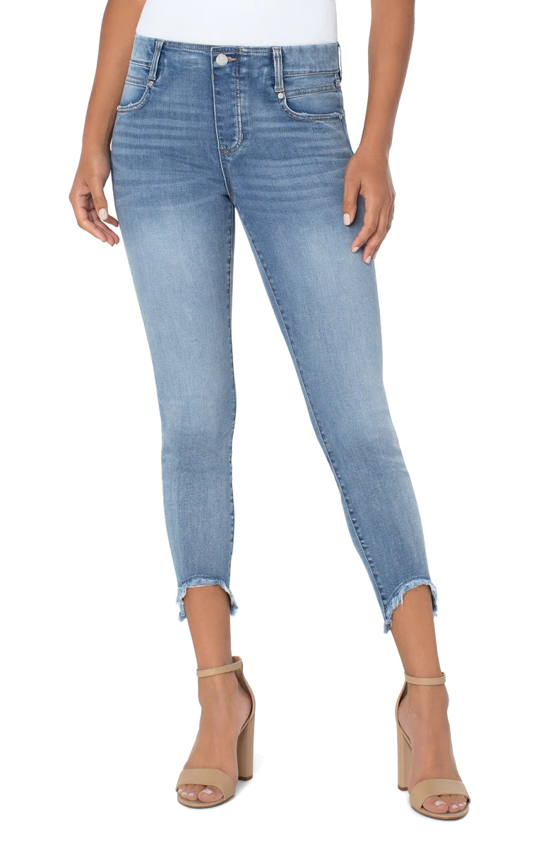 THE GIA GLIDER® CROP SKINNY WITH CURVED FRAY HEM